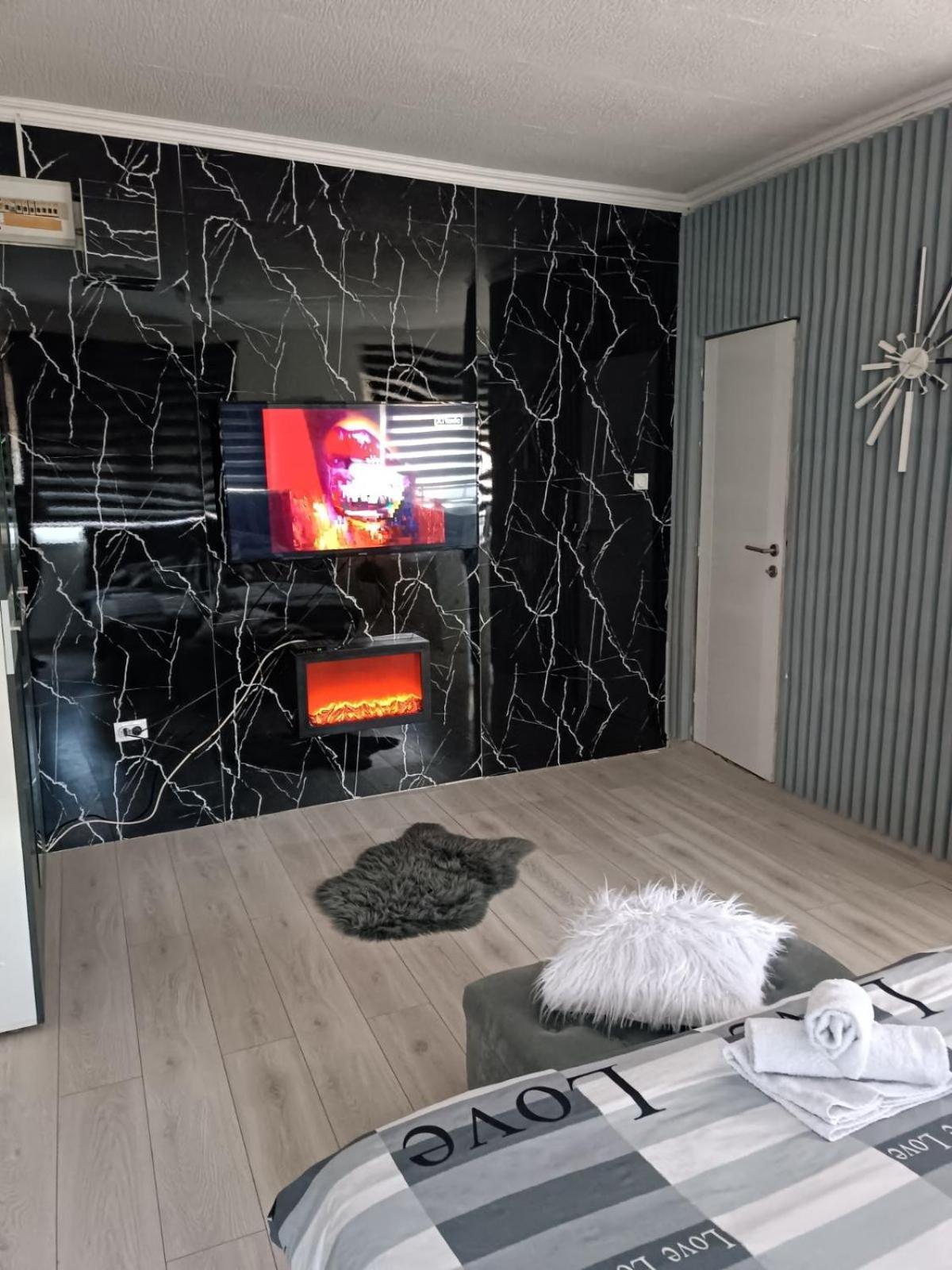Apartman U Centru Šid Eksteriør bilde