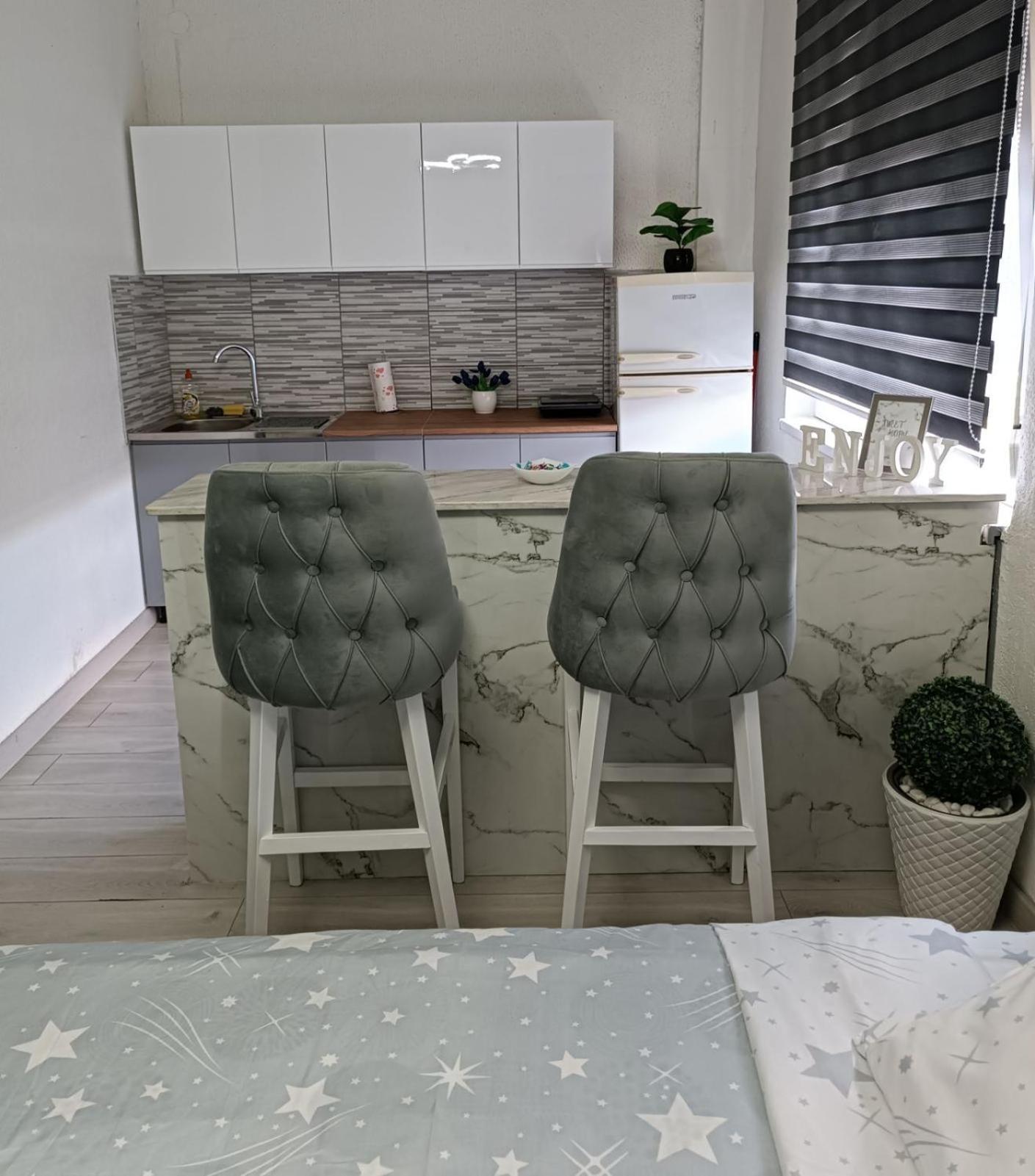 Apartman U Centru Šid Eksteriør bilde